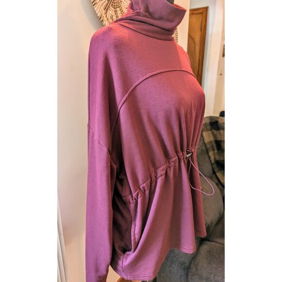 Women's Nine West Active Burgundy LS Mock Neck Shirt Large Pockets Drawstring - Picture 3 of 11